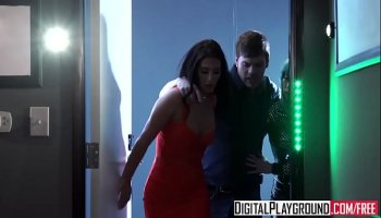 Xxx porn video sex machina a xxx parody